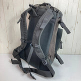 均码，黑色 Arcteryx Snoyo 2000（已停产，难觅踪影）。加拿大制造。收纳背包。容量：30升-54升。产品编号：z00052922。