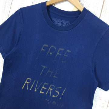 【Men's XS ネイビー系】 Patagonia ( パタゴニア ) Free The Rivers! ジョン・ミューア オーガニックコットン Tシャツ 入手困難 International Men's コットン ショートスリーブTシャツ クルーネック インナー - 【公式】2ndGEAR（セカンドギア）Webショップ【登山用品・アウトドア用品専門 買取販売店】