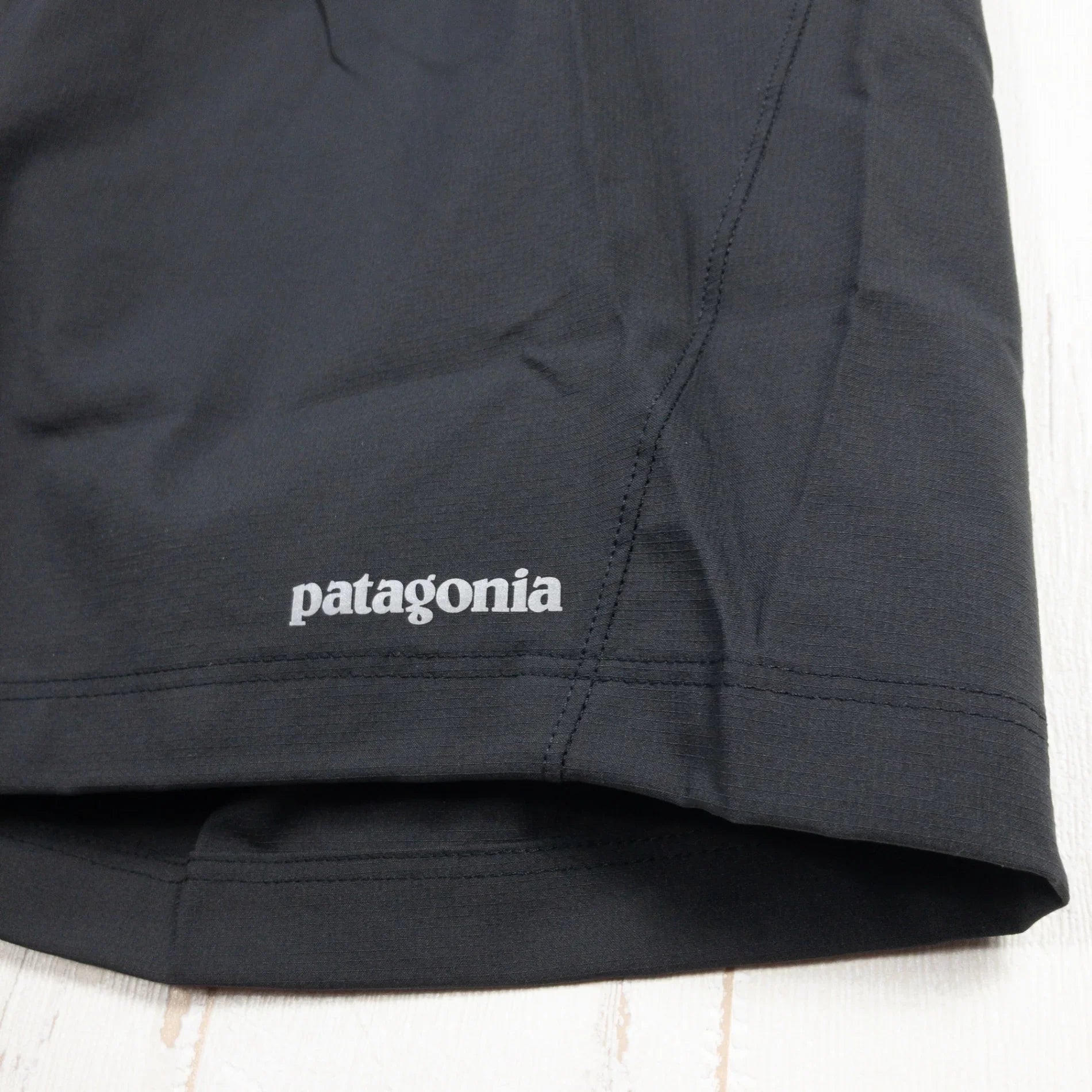 【Men's S ブラック系】 2018 Patagonia ( パタゴニア ) テルボンヌ ショーツ Terrebonne Shorts BLK ポリエステル ウェア ボトムス ショーツ ショートパンツ z00052655 BLK ショーツ ショートパンツ ボ - 【公式】2ndGEAR（セカンドギア）Webショップ【登山用品・アウトドア用品専門 買取販売店】