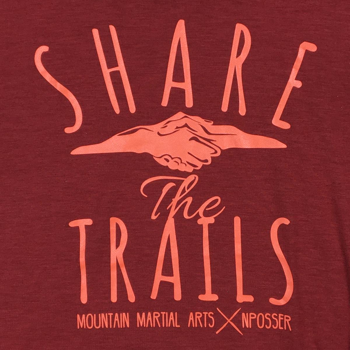 【男女通用 XS 红色系列】Mountain Martial Arts | Mma（山地武术）Share The Trails T 恤 Share The Trails Tee 男女通用合成纤维短袖 T 恤圆领