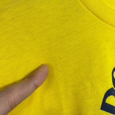 【Unisex L イエロー系】 1980s Adventure Unlimited（アドベンチャー アンリミテッド） スキーツーリング コットンティー 企業ユニフォーム系 入手困難 ビンテージ コットン ウェア トップス インナー シャツ ショートスリーブTシャツ