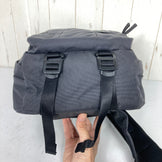 【OneSize ブラック系】 Jackwolfskin ( ジャックウルフスキン ) TRT 10 バッグ TRT 10 Bag ポリエステル バッグ ストレージ ショルダーバッグ z00057847  ショルダーバッグ バッグ ストレージ