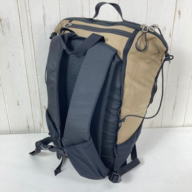 【OneSize ベージュ系】 Paago Works ( パーゴワークス ) バディ 16 Buddy 16 ナイロン バッグ ストレージ バックパック デイパック 容量【～29L】 z00058318  デイパック 容量【～29L】 バックパック バッグ ストレ