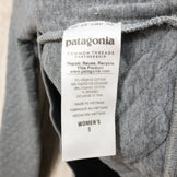 【Women's S グレー系】 Patagonia ( パタゴニア ) コットン キルト スナップ ティー プルオーバー Cotton Quilt Snap-T Pullover オーガニックコットン 25280 International Women's 希少色 - 【公式】2ndGEAR（セカンドギア）Webショップ【登山用品・アウトドア用品専門 買取販売店】