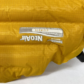 【Regular イエロー系】 Thermarest ( サーマレスト ) ネオ エアー エックス ライト NeoAir XLite 軽量コンパクト エアマット スリーピングシステム マット スリーピングパッド エアマット z00061394  エアマット マット - 0