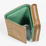 【OneSize ベージュ系】 Rawlow Mountain Works ( ロウロウマウンテンワークス ) ヒラリー ウォレット 01 Hillary Wallet 01 Coyote x Mint レザー バッグ ストレージ 財布 ウォレット z0005217 - 【公式】2ndGEAR（セカンドギア）Webショップ【登山用品・アウトドア用品専門 買取販売店】