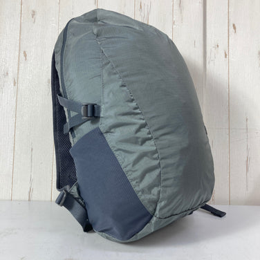【Unisex OneSize グレー系】 Karrimor ( カリマー ) マース パネルロード 18 mars panel load 18 Gravity Grey｜11C0 18L 軽量 パッカブル デイパック ナイロン バッグ ストレージ バックパック デイパック 容