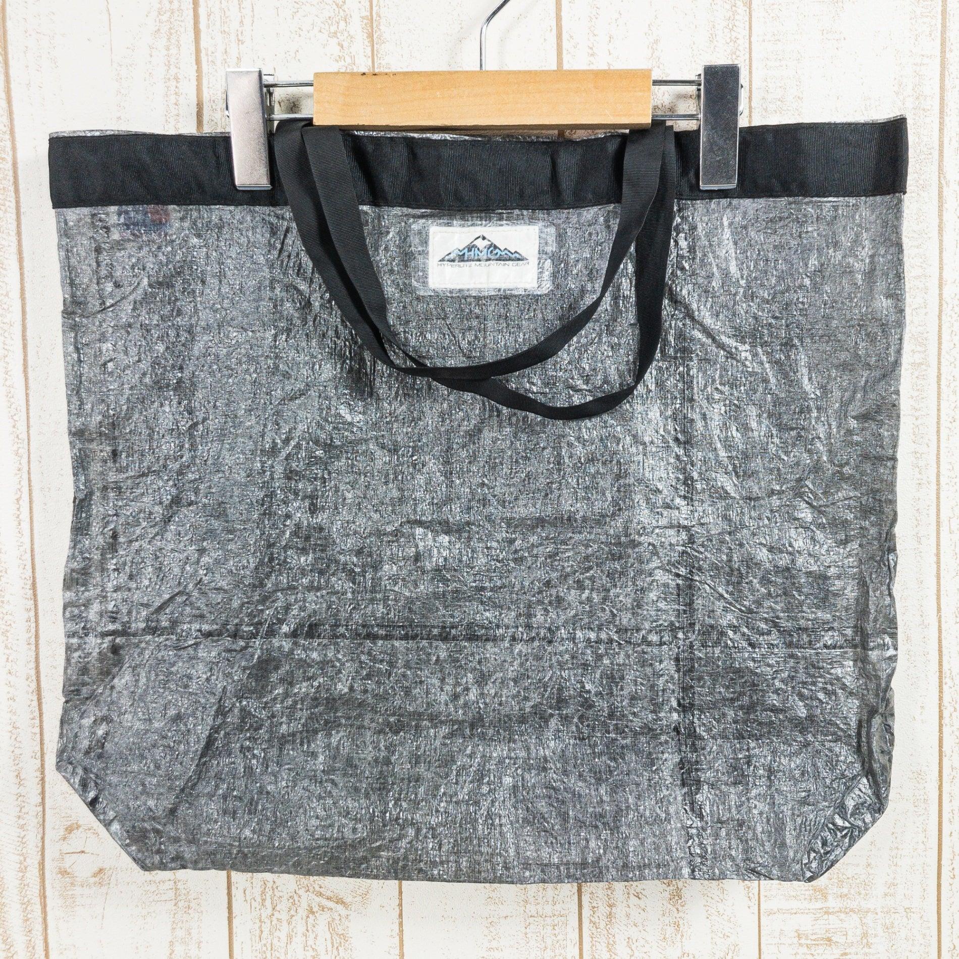 【OneSize グレー系】 c2010 Hyperlite Mountain Gear Hmg ( ハイパーライトマウンテンギア ) トレイル トート Trail Tote 生産終了モデル 入手困難 旧タグ バッグ ストレージ トートバッグ DCF ( ダイニー - 【公式】2ndGEAR（セカンドギア）Webショップ【登山用品・アウトドア用品専門 買取販売店】