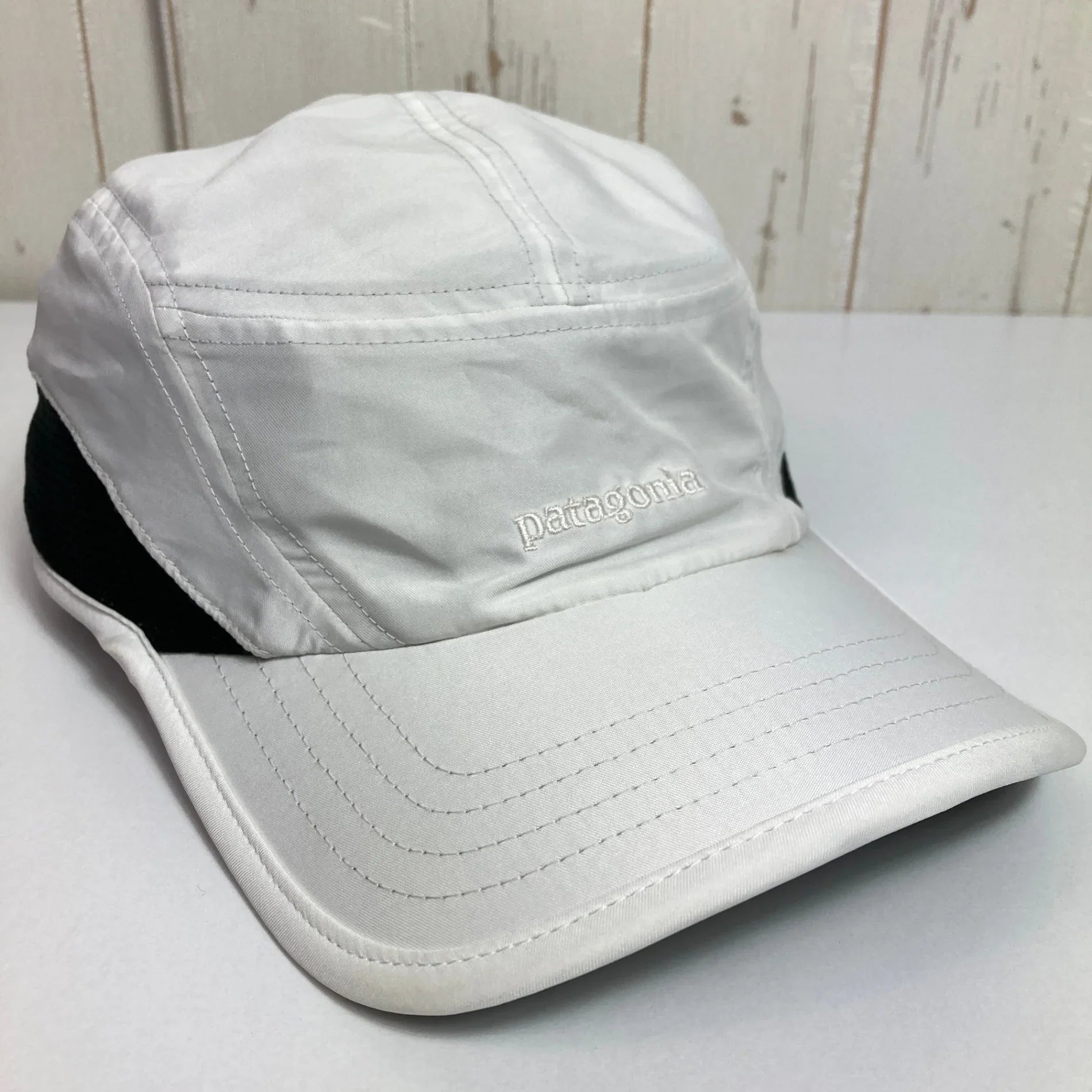 【OneSize ホワイト系】 2000 Patagonia ( パタゴニア ) ベロシティ キャップ Velocity Cap ポリエステル ウェア ウェア小物 ヘッドウェア キャップ z00052323 キャップ ヘッドウェア ウェア小物 ウェア - 【公式】2ndGEAR（セカンドギア）Webショップ【登山用品・アウトドア用品専門 買取販売店】
