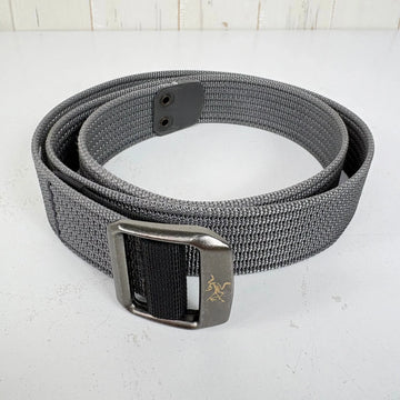 【Unisex S グレー系】 Arcteryx ( アークテリクス ) コンベヤー ベルト 32mm Conveyor Belt 32mm 入手困難 ウェア ウェア小物 ベルト z00056645  ベルト ウェア小物 ウェア