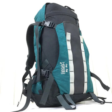 【M/L グリーン系】 Dana Design ( デイナデザイン ) ビッグスカイ Big Sky バックパック スプルース アメリカ製 キラービーシリーズ デイナデザイン随一の名作 スプルース 容量【30L～54L】 バックパック バッグ ストレージ - 【公式】2ndGEAR（セカンドギア）Webショップ【登山用品・アウトドア用品専門 買取販売店】