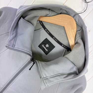 【Men's S グレー系】 Goldwin ( ゴールドウィン ) パワー ストレッチ ジップ フーディー Power Stretch Zip Hoodie POLARTEC Power Stretch Pro ストレッチフリース ポリエステル ウェア トップス