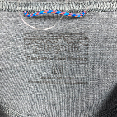 【Men's M グレー系】 Patagonia ( パタゴニア ) ロングスリーブ キャプリーン クール メリノ グラフィック シャツ Long-Sleeved Capilene Cool Merino Graphic Shirt メリノウール ウェア トップス