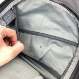 【OneSize ブラック系】 Jackwolfskin ( ジャックウルフスキン ) TRT 10 バッグ TRT 10 Bag ポリエステル バッグ ストレージ ショルダーバッグ z00057847  ショルダーバッグ バッグ ストレージ
