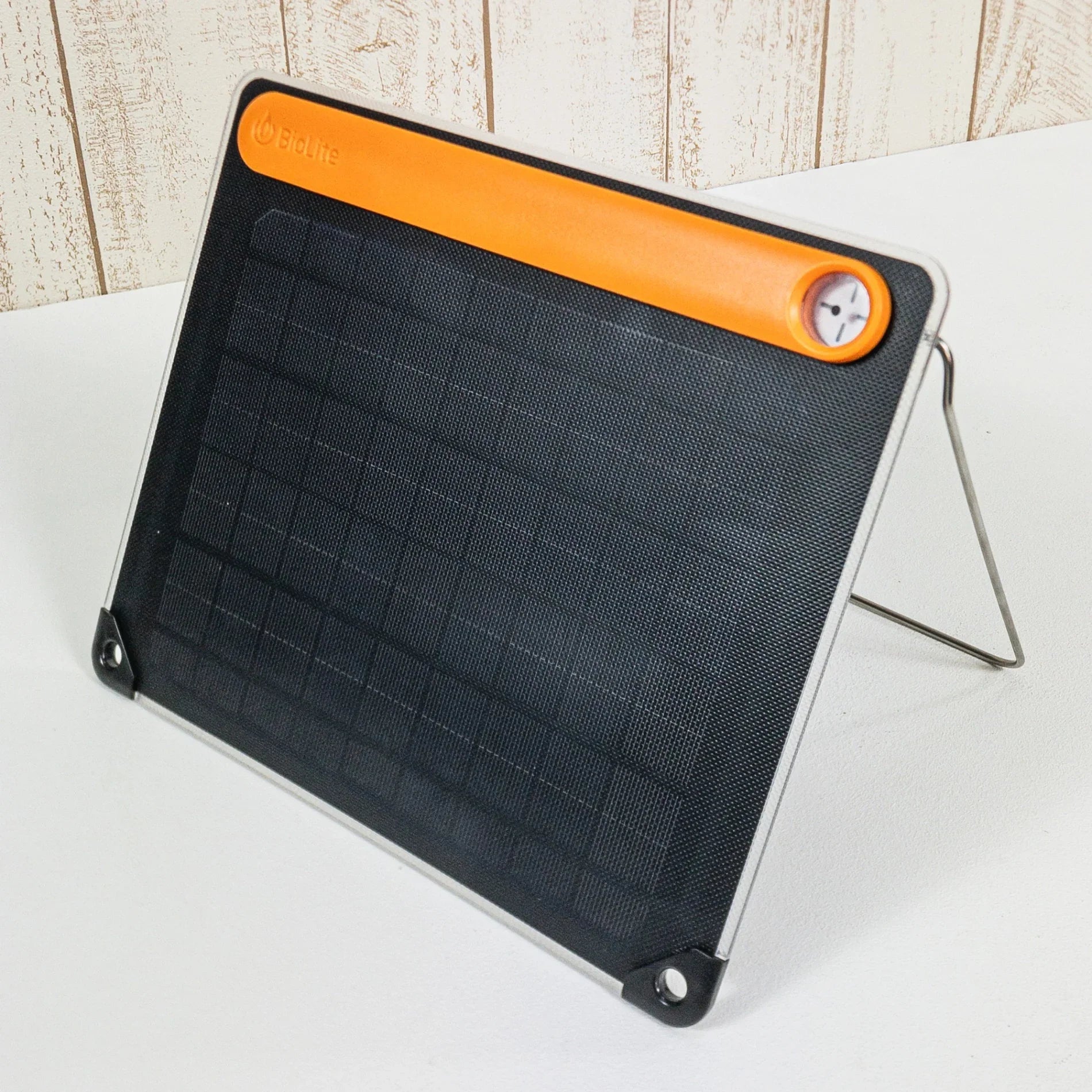 【OneSize ブラック系】 Biolite ( バイオライト ) ソーラー パネル 5 プラス Solar Panel 5 PLUS 電子機器 精密機器 z00051224 電子機器 精密機器 - 【公式】2ndGEAR（セカンドギア）Webショップ【登山用品・アウトドア用品専門 買取販売店】