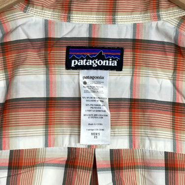 【Men's XS オレンジ系】 2013 Patagonia ( パタゴニア ) ロングスリーブ ゴーン アゲイン シャツ Long-Sleeved Gone Again Shirt TPD ナイロン ウェア トップス インナー シャツ ロングスリーブシャツ 化繊
