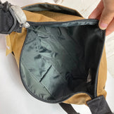 【OneSize ベージュ系】 Chums ( チャムス ) コレクトショルダー Collect Shoulder バッグ ストレージ メッセンジャーバッグ クーリエバッグ ショルダーバッグ z00052397 クーリエバッグ ショルダーバッグ メッセンジャーバッ - 【公式】2ndGEAR（セカンドギア）Webショップ【登山用品・アウトドア用品専門 買取販売店】