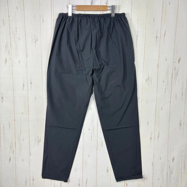 Houdini 男士 Pace Light 长裤，L 码，黑色（860014，900 纯黑，z00055940）。这款长裤非常适合作为下装或长裤穿着。