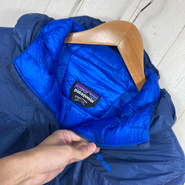 【Men's S ブルー系】 2021 Patagonia ( パタゴニア ) ダス ライト フーディ DAS Light Hoody SPRB 希少カラー 入手困難 化繊ダウン ウェア トップス アウター ジャケット 化繊インサレーション z00058887 S