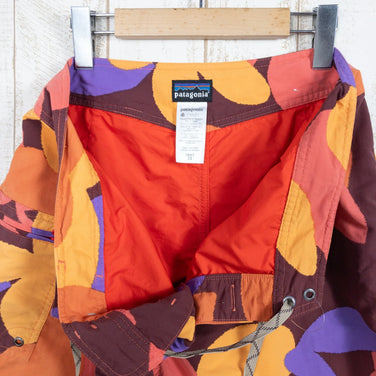 【Men's 33 オレンジ系】 2001 Patagonia ( パタゴニア ) パドラー ボード ショーツ Paddler Board Shorts LTR 入手困難 ナイロン ウェア ボトムス ショーツ ショートパンツ z00051001 LTR ショーツ - 【公式】2ndGEAR（セカンドギア）Webショップ【登山用品・アウトドア用品専門 買取販売店】