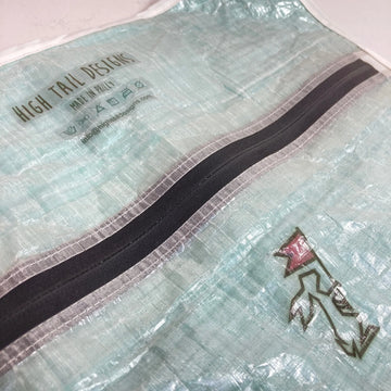 【OneSize ブルー系】 High Tail Designs ( ハイテイルデザインズ ) スタッフ サック ピロー Stuff Sack Pillow Plain 入手困難 バッグ ストレージ パッキングサック スタッフサック インナーポーチ DCF ( ダ - 0