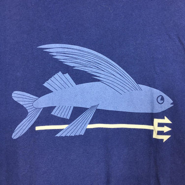 【Men's L ネイビー系】 Patagonia ( パタゴニア ) フライング フィッシュ オーガニック Tシャツ Flying Fish Organic T-Shirt 生産終了モデル 入手困難 39145 International Men's CNY Cl - 【公式】2ndGEAR（セカンドギア）Webショップ【登山用品・アウトドア用品専門 買取販売店】