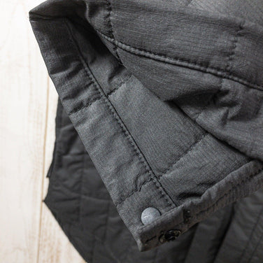 【Unisex 5 ブラック系】 Axesquin Elements ( アクシーズクインエレメンツ ) アクティブインサレーションのロングシャツ ケシズミイロ 化繊ダウン ウェア トップス アウター ジャケット 化繊インサレーション z00050557 ケシズミイロ - 【公式】2ndGEAR（セカンドギア）Webショップ【登山用品・アウトドア用品専門 買取販売店】