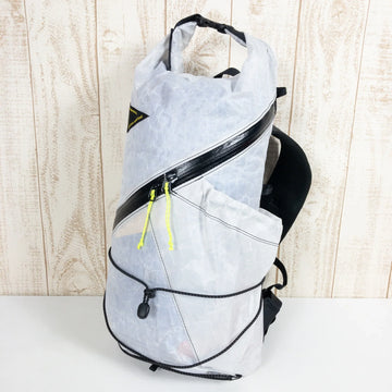 【Unisex OneSize ホワイト系】 Atelier Blue Bottle ( アトリエブルーボトル ) Pac-01 DCF 12L バッグ ストレージ バックパック デイパック 容量【～29L】 DCF ( ダイニーマ・コンポジット・ファブリック / キューベンファ - 【公式】2ndGEAR（セカンドギア）Webショップ【登山用品・アウトドア用品専門 買取販売店】