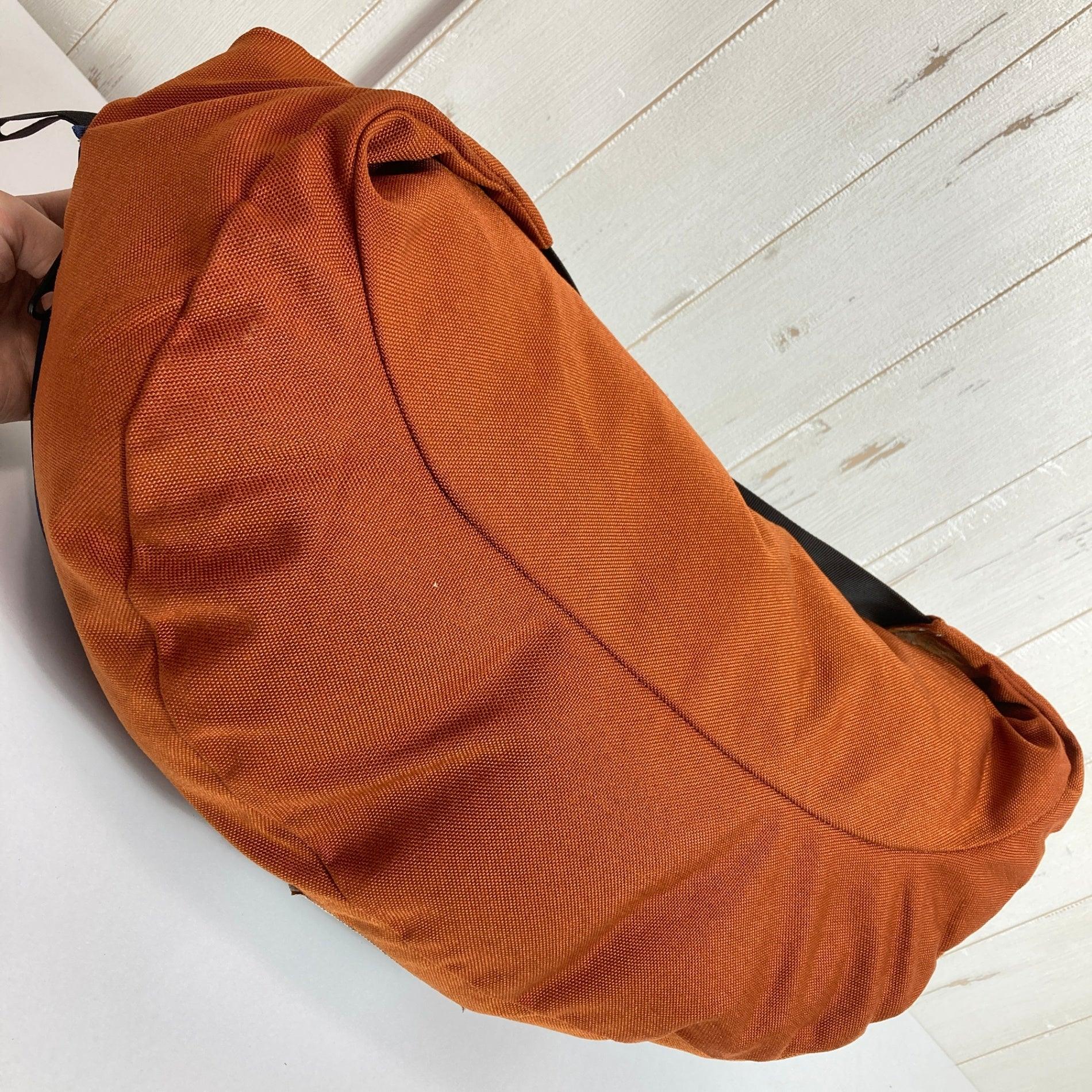 【OneSize ブラウン系】 Rivendell Mountain Works（リーベンデール マウンテン ワークス） ヒップ ハガー ラージ クレイ / ネイビー ナイロン バッグ ストレージ ウエストバッグ ヒップパック z00052440 クレイ / ネイビ - 【公式】2ndGEAR（セカンドギア）Webショップ【登山用品・アウトドア用品専門 買取販売店】