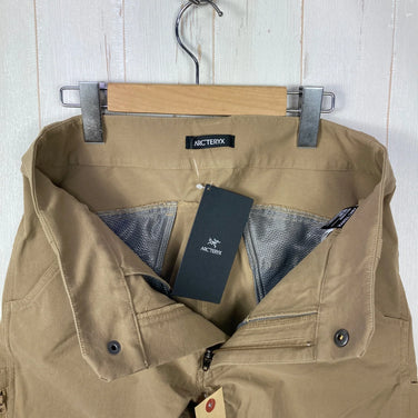 【Men's 28 ベージュ系】 Arcteryx ( アークテリクス ) クロニン コットン パンツ Cronin Cotton Pant Canvas コットン ウェア ボトムス ロングパンツ ソフトシェル z00056389 Canvas ソフトシェル ロングパ