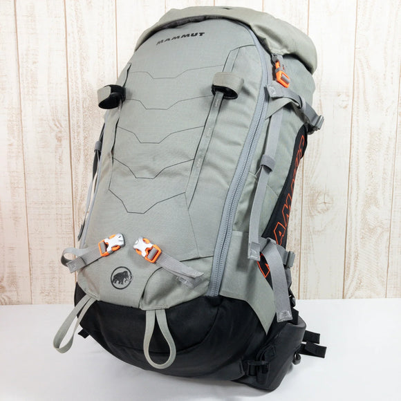 【Unisex OneSize グレー系】 Mammut ( マムート ) トリオン スパイン 35 Trion Soine 35 ナイロン バッグ ストレージ バックパック 容量【30L～54L】 z00050358 容量【30L～54L】 バックパック バッグ ストレージ - 【公式】2ndGEAR（セカンドギア）Webショップ【登山用品・アウトドア用品専門 買取販売店】