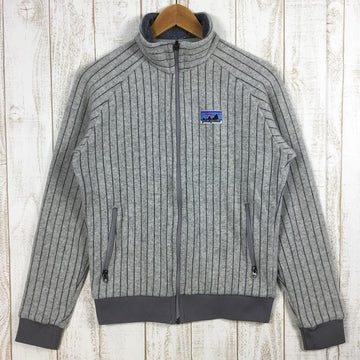 【Men's S グレー系】Patagonia ( パタゴニア ) キルト アゲイン ジャケット Quilt Again Jacket 旧タグ 復刻 フリース ウール 生産終了モデル 入手困難 20300 International Men's フリース アウター ジャケット トップス ウェア - 【公式】2ndGEAR（セカンドギア）Webショップ【登山用品・アウトドア用品専門 買取販売店】