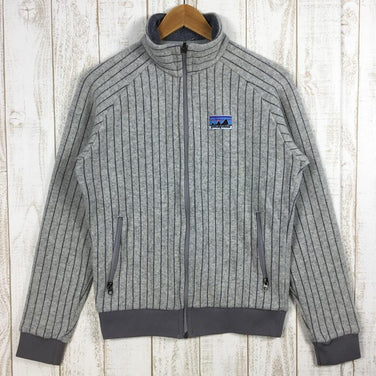【Men's S グレー系】Patagonia ( パタゴニア ) キルト アゲイン ジャケット Quilt Again Jacket 旧タグ 復刻 フリース ウール 生産終了モデル 入手困難 20300 International Men's フリース アウター ジャケット トップス ウェア - 【公式】2ndGEAR（セカンドギア）Webショップ【登山用品・アウトドア用品専門 買取販売店】