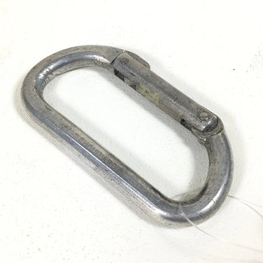 【OneSize シルバー系】 Chouinard ( シュイナード ) フェザーウェイト Featherweight カラビナ ビンテージ 入手困難 ロッククライミングギア - 【公式】2ndGEAR（セカンドギア）Webショップ【登山用品・アウトドア用品専門 買取販売店】