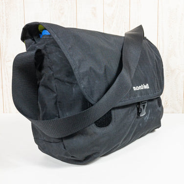 【OneSize ブラック系】 Montbell ( モンベル ) ベルニナ フラップショルダー L ナイロン 1123899 クーリエバッグ ショルダーバッグ メッセンジャーバッグ バッグ ストレージ - 【公式】2ndGEAR（セカンドギア）Webショップ【登山用品・アウトドア用品専門 買取販売店】