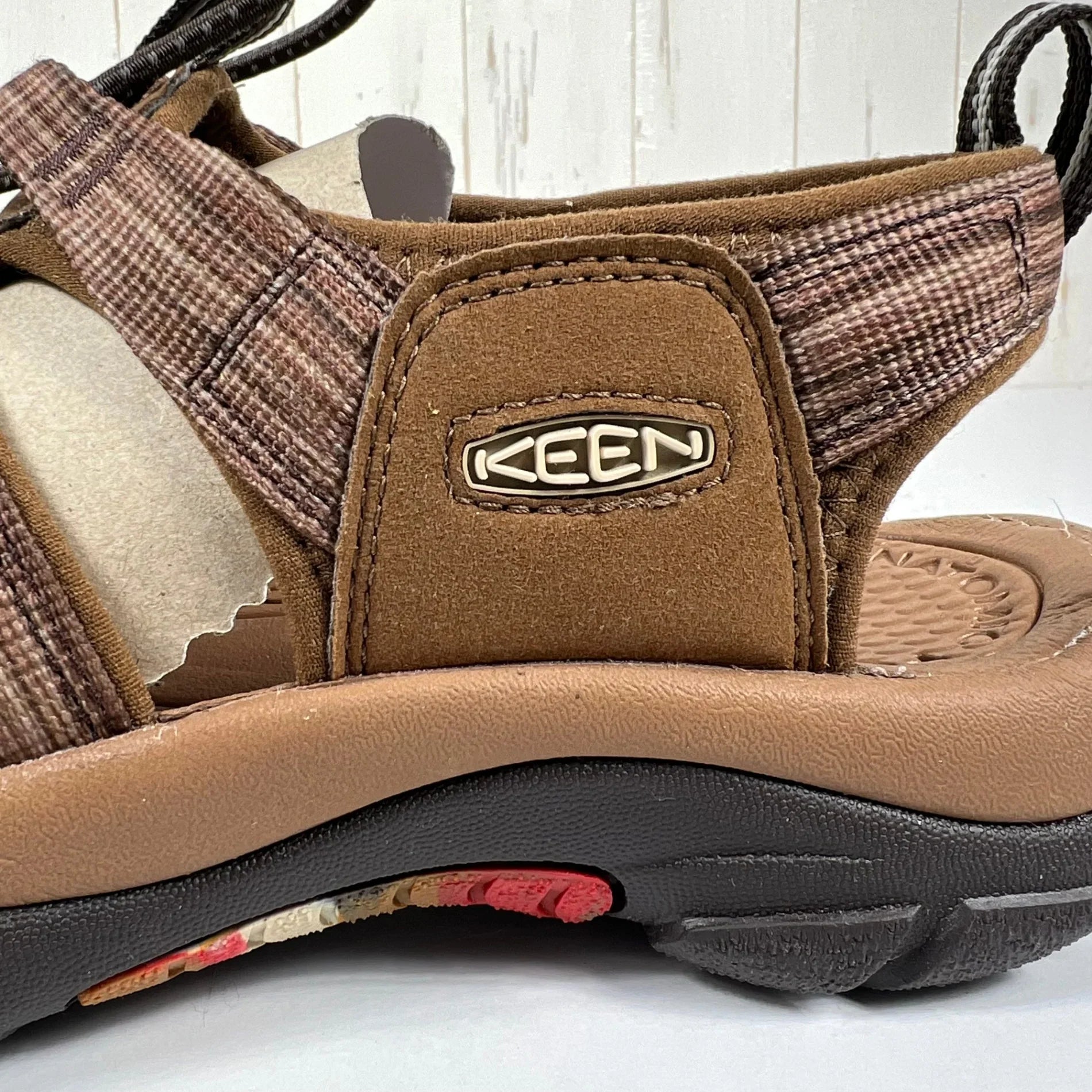 Women's 25.0cm ブラウン系】 Keen ( キーン ) NEW PORT RETRO × FUJI