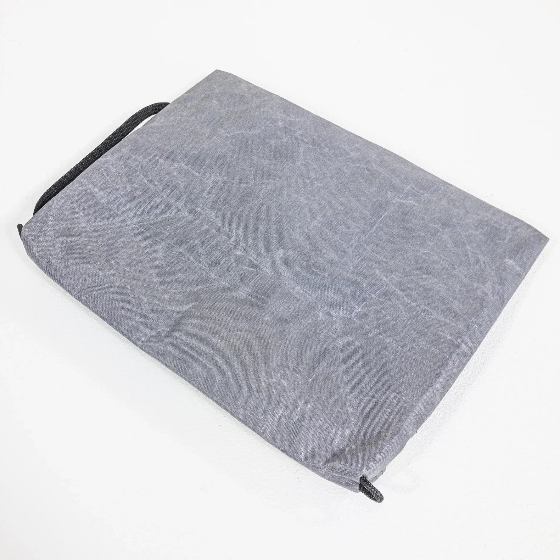 【OneSize グレー系】 Ridge Mountain Gear ( リッジマウンテンギア ) トラベルポーチ プラス Travel Pouch Plus バッグ ストレージ サコッシュポーチ DCF ( ダイニーマ・コンポジット・ファブリック / キューベン - 【公式】2ndGEAR（セカンドギア）Webショップ【登山用品・アウトドア用品専門 買取販売店】