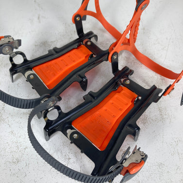 【M ブラック系】 Montbell ( モンベル ) スノースパイク 6 クイックフィット Snow Spike 6 Quick Fit アルミ ウィンターギア クランポン アイゼン z00060087  クランポン アイゼン ウィンターギア