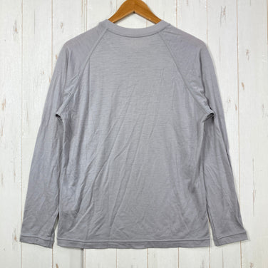 【Unisex S グレー系】 Yamatomichi ( 山と道 ) 100% ライトメリノ ロングスリーブ 100% Light Merino Long Sleeve Silver Cloud メリノウール ウェア トップス インナー シャツ ロングスリーブTシ
