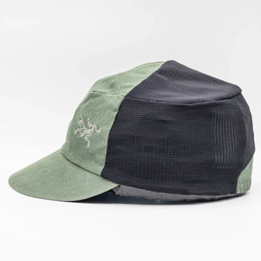 Arcteryx 棉质网眼帽（S/M 绿） - 已停产，难觅踪影。棉质服装、配饰、头饰、帽子 (z00053009)。帽子、头饰、配饰、服装。