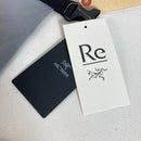 【Unisex S ベージュ系】 Arcteryx ( アークテリクス ) シュー バッグ ReCUT Shoe Bag - ReCUT ReBIRD ロールトップ 撥水 ナイロン バッグ ストレージ パッキングサック スタッフサック インナーポーチ z0006104-2