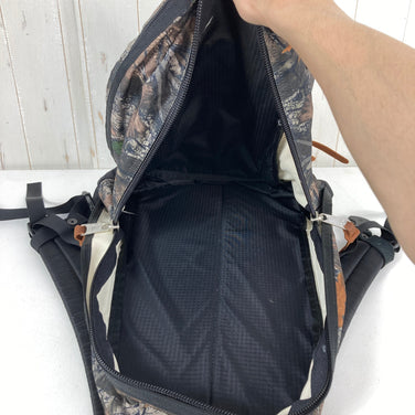 【OneSize ベージュ系】 2010 Gregory ( グレゴリー ) ショルダーブレード Shoulder Blade Backwoods Timber 生産終了モデル 入手困難 銀タグ 旧タグ 希少カラー バックウッズティンバー アメリカ製 ナイロン バッ