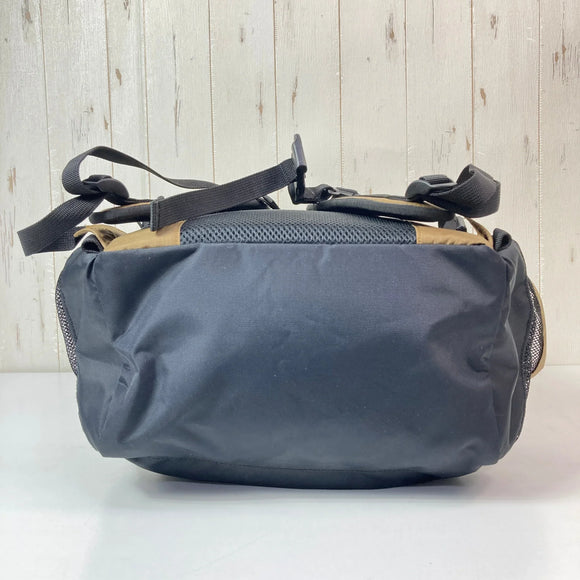 【OneSize ベージュ系】 Jackwolfskin ( ジャックウルフスキン ) JP FL ハイカー サック V2 JP FL Hiker Sack V2 Coyote ナイロン バッグ ストレージ バックパック デイパック 容量【～29L】 z000546