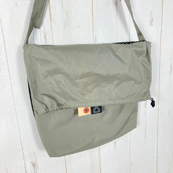 【OneSize グレー系】 Trail Bum ( トレイルバム ) タートル Turtle ハイカーサコッシュ ポリエステル バッグ ストレージ サコッシュポーチ z00061566  サコッシュポーチ バッグ ストレージ
