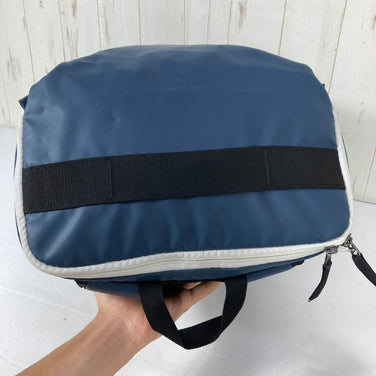【Unisex OneSize ネイビー系】 Helly Hansen ( ヘリーハンセン ) アーケル デイパック Aker Day Pack DN ( ディープネイビー ) 22L 600Dポリエステル PCスリーブ ポリエステル バッグ ストレージ バックパック デイパック