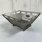 【OneSize シルバー系】 Vargo ( ヴァーゴ ) チタニウムファイヤーボックス（網なし） Titanium Fire Box (No Grill) T-319 z00056887  焚き火台 キャンピングギア