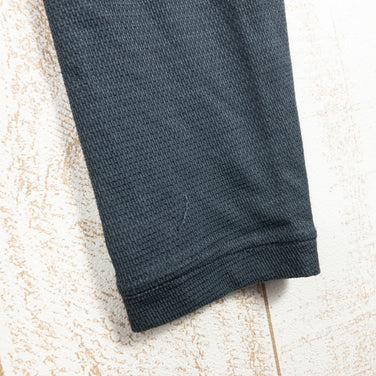 【Men's M チャコール系】 Finetrack ( ファイントラック ) ドライレイヤー ウォーム ロングスリーブ ポリウレタン FUM0521 Asian Men's 化繊 ロングスリーブTシャツ クルーネック インナー シャツ トップス ウェア - 【公式】2ndGEAR（セカンドギア）Webショップ【登山用品・アウトドア用品専門 買取販売店】