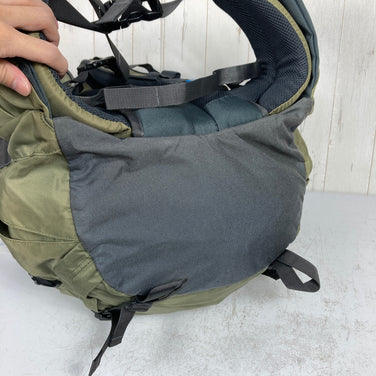 【Unisex OneSize グリーン系】 Karrimor ( カリマー ) リッジ 40 タイプ II Ridge 40 Type II Lt.Khaki 2気室 レインカバー付属 ナイロン バッグ ストレージ バックパック 容量【30L～54L】 z00061095 Lt