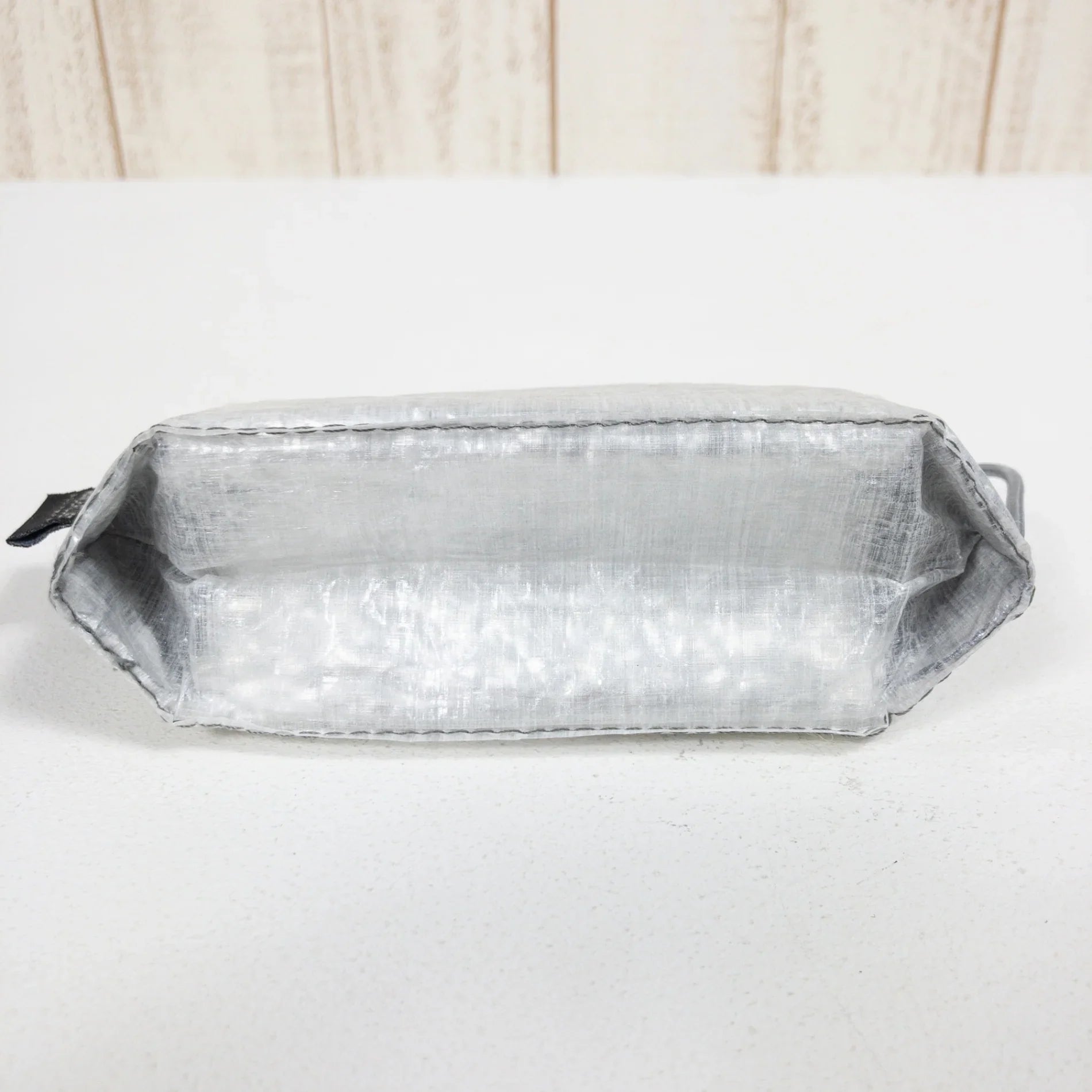 【OneSize グレー系】 Wanderlust Equipment ( ワンダーラストエクイップメント ) スタンド コージー Stand Cozy バッグ ストレージ パッキングサック スタッフサック インナーポーチ DCF ( ダイニーマ・コンポジット・フ - 【公式】2ndGEAR（セカンドギア）Webショップ【登山用品・アウトドア用品専門 買取販売店】