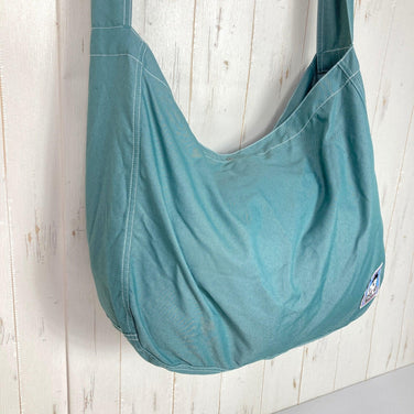 【OneSize グリーン系】 Jackwolfskin ( ジャックウルフスキン ) ライト ショルダー バッグ Light Shoulder Bag バッグ ストレージ トートバッグ z00057848  トートバッグ バッグ ストレージ